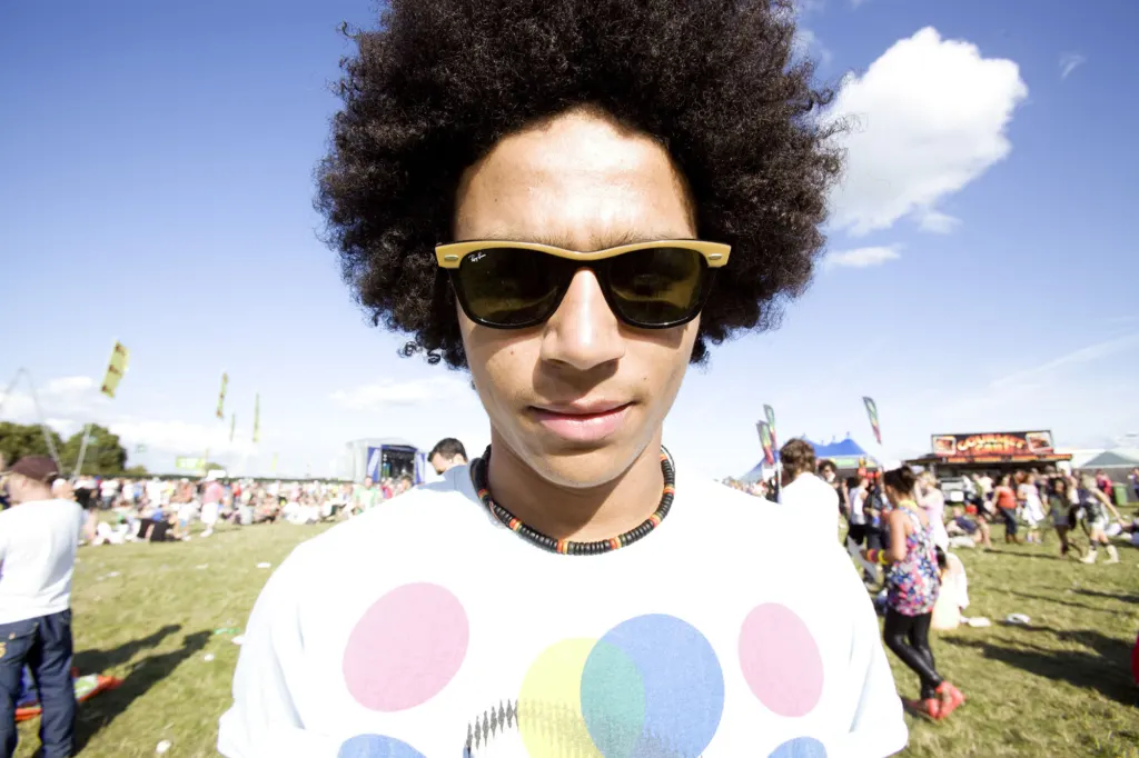 Festivalgoers and atmosphere at Global Gathering 2009